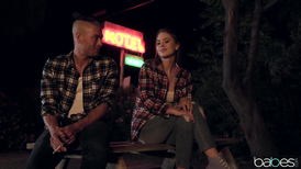 Girl dumps BF and finds adventure at dodgy motel